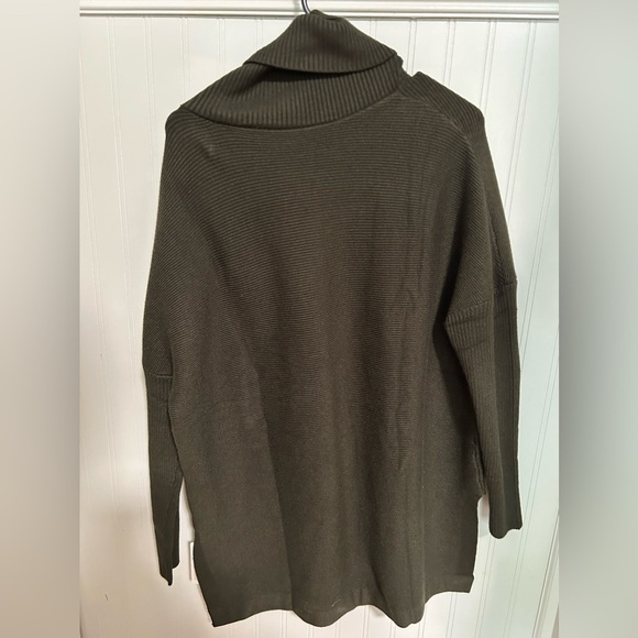 NEW EFAN Womens Oversized Turtleneck Sweater - Picture 6 of 6
